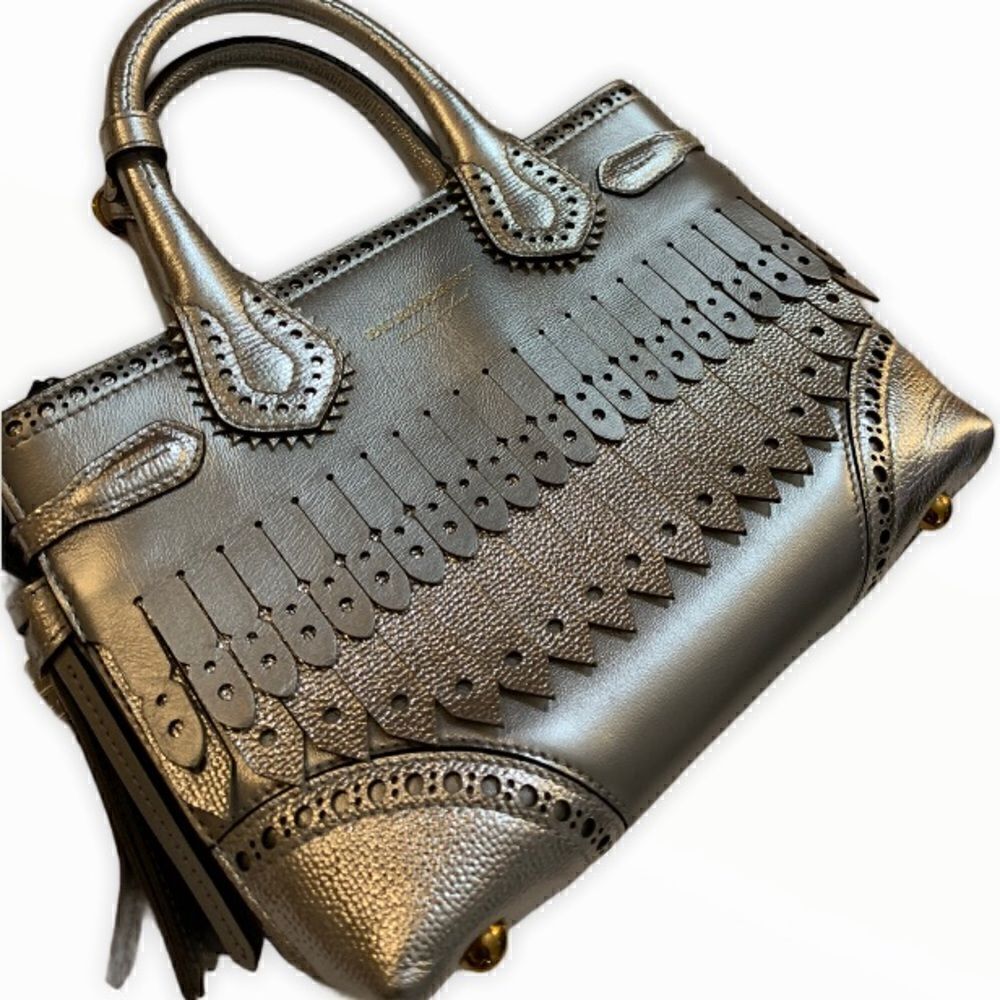 BURBERRY Metallic Calfskin Broguing Small Banner - Picture 10 of 16